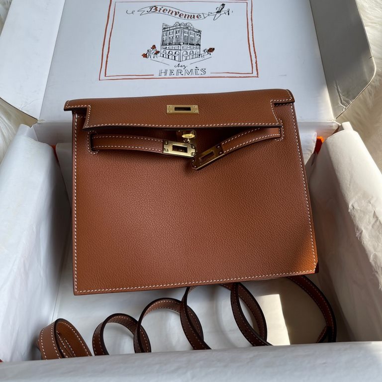 Hermes Kelly