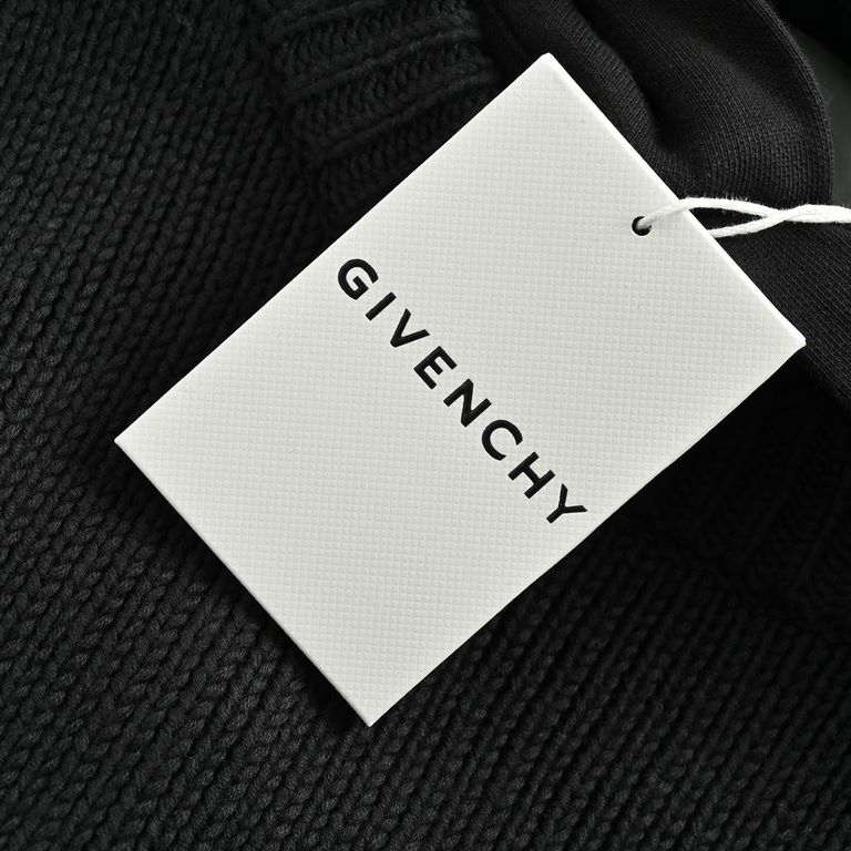 GIVENCHY Givenchy 23Fw Fake 3 Piece Hooded Sweater SweaterThe large body is made of custom 480 grams of high density cotton sweater, the sleeves are made of custom 50 double yarn plain, the outer sweater is made of custo