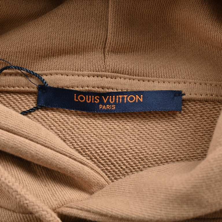 TheLouis Vuitton 23Fw Floral Hardware Hooded SweatshirtLouis Vuitton New Floral Hardware Hooded Sweatshirt Gram weight up to 400 grams brushed fabric Fluorescent green fixed dyeing, Hasselblad stitching, new hardware cus