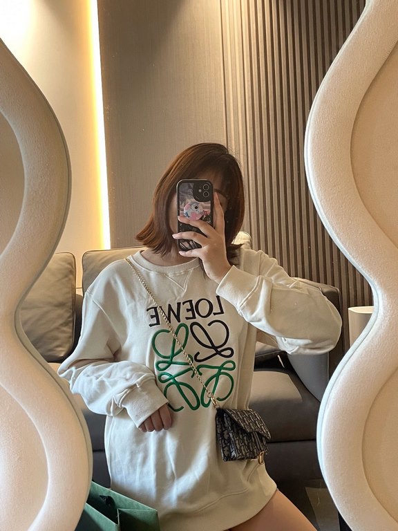 #LoeweLoewe 23Fw Colorblocked Flower Label Embroidered Crew Neck Sweatshirt Top