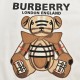 BurberryBurberry Embroidered teddy bear crew neck sweatshirtCrisp and clean cotton couple's style sweater The color of the real thing is very beautiful! Give people a very clean sense of senior Chest bear embroidery patt