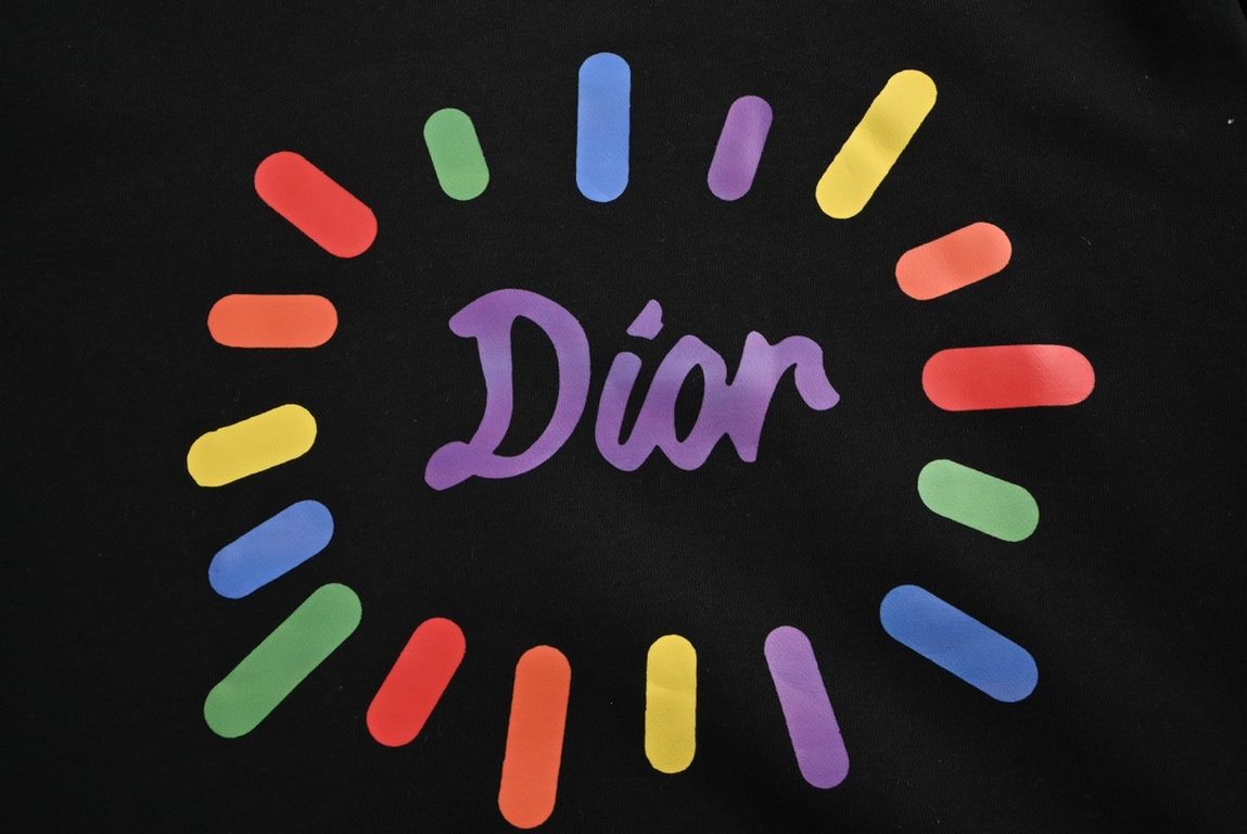 .DiorDior 23Fw colorful letters printed round neck sweaterFabric combed cotton sweater fabric weight up to 400 grams, printing using three-dimensional technology, high-density number of needles, the upper body effect of 