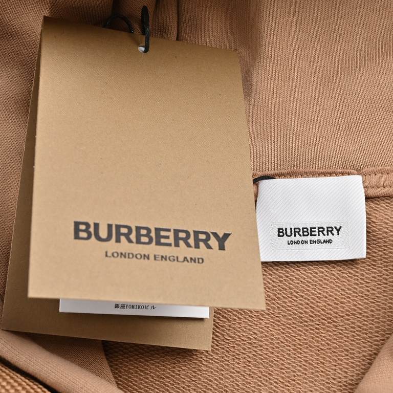 .BurberryBurberry classic letter print hooded sweatshirtThe original official website purchased into the development, fixed weaving 380g cotton terry cloth, fixed dyeing reactive black, khaki yellow, workmanship stitchin