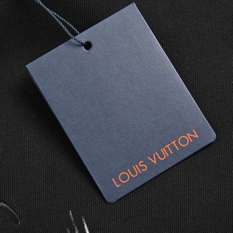 Louis VuittonLouis Vuitton Campfire Mallet 1854 SweatshirtThe color fixation dyeing fabric, ultra-fine flat screen printing process, logo high-density, embroidery trend feeling full, using detailed gauze mesh material to