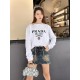 #PradaPrada 23Fw Embroidered Logo Crew Sweatshirt Top