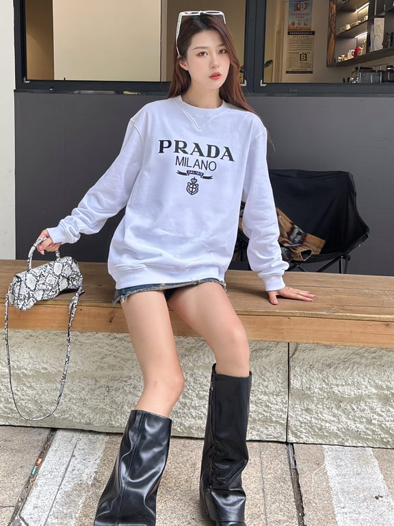 #PradaPrada 23Fw Embroidered Logo Crew Sweatshirt Top