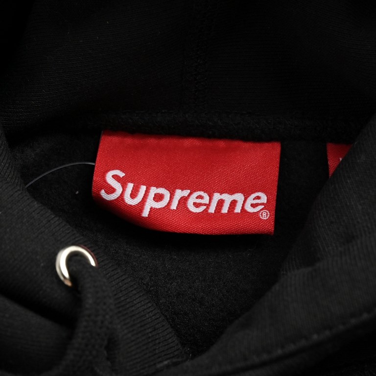 Supreme 20Fw Embroidered Cross Box Logo Hooded SweatshirtSupreme annual highlights, 20FW new Bogo sweater, shocking replica, the whole network debut Version of the customized main mark, wash water mark, hang tags, bags. 