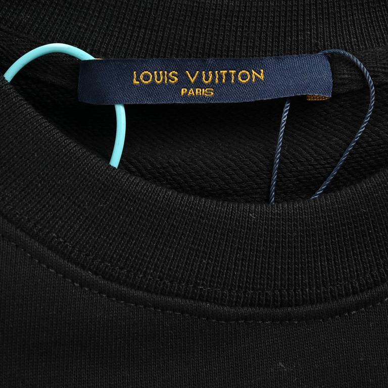 Louis VuittonLouis VuittonLouis Vuitton 23Fw embroidered letters logo round neck sweaterEmbroidery using imported imports of three-dimensional encryption embroidery, the fabric is made of pure cotton combed cotton sweate