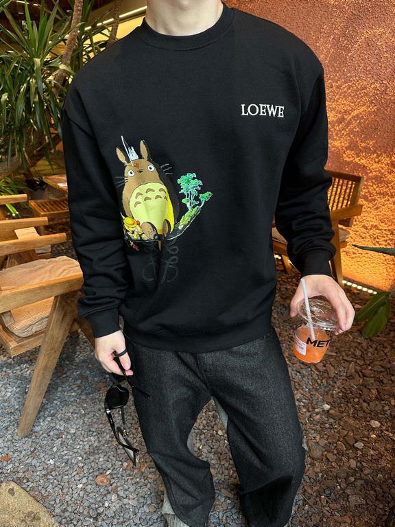 #LoeweLoewe Totoro Print Crew Neck Sweatshirt Top