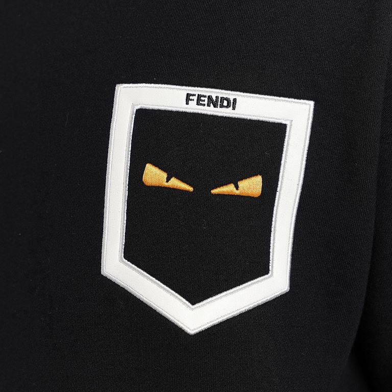 #FendiFendi 23Fw Fake Pocket Embroidered Eyes Hooded Sweatshirt Top