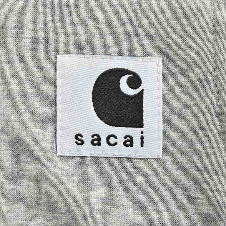 Sacai 