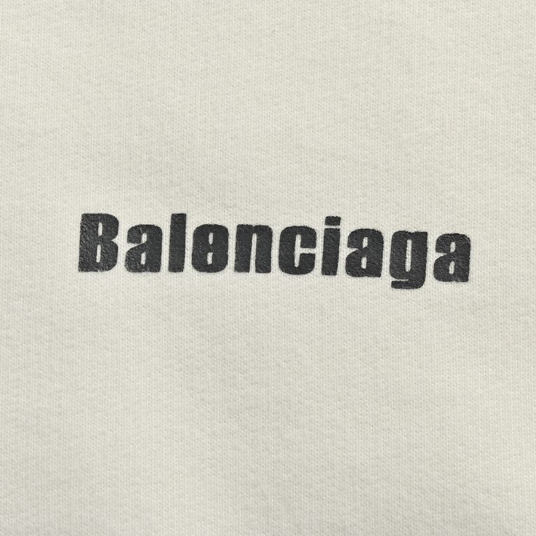 Balenciaga.BalenciagaParis House Classic English logo limited series printed round neck sweaterA highly recommended one, the worn craft effect, fashionable, fun, high sense of quality, value are all steady to take! I'm s