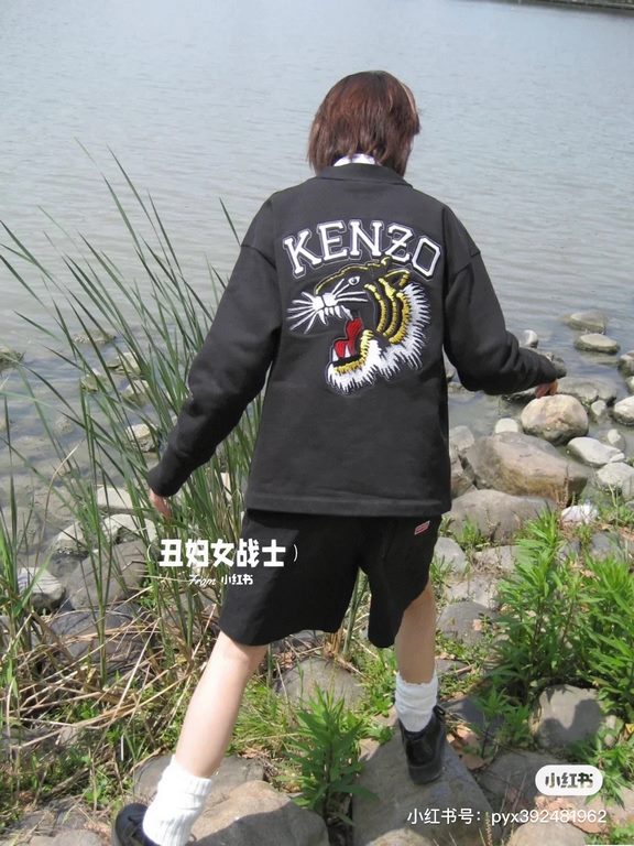 #KenzoKenzo Takada 23Fw Back Tiger Head Embroidered Cardigan Sweatshirt Top