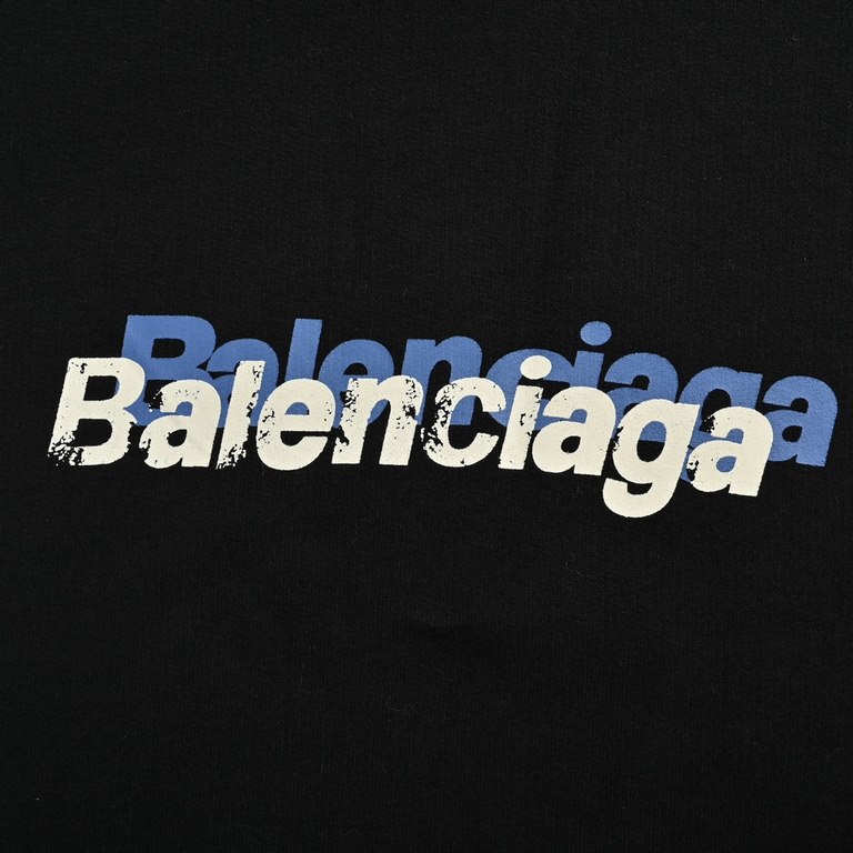 Balenciaga  Balenciaga 23Fw overlapping letters print old round neck sweaterThe limited series of highly recommended one, from the first sight for it crazy call! Style of the old elements to create, color matching prints