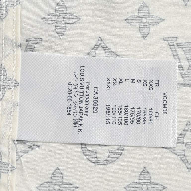 Louis VuttonLouis Vuitton 23ss Zoo Shirt.The fabric is made of Tencel double-sided twill satin Active digital direct print Imported environmentally friendly biodegradable penetration ink printing Scanning the Y version o