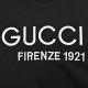 GucciGucci 23Fw three-dimensional embroidery letters round neck sweaterThe use of three-dimensional embroidery process, different from ordinary embroidery, fixed weave cotton sweater fabric, comfortable and breathable no