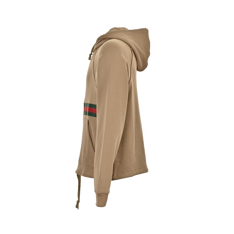 Gucci Gucci red and green webbing half-zip long sleeve hooded sweatshirtThe use of 21 double-stranded interwoven 32 double-stranded yarn combed cotton large terry bottom fabric, and the original version of the same 400 g