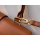 Top PremiumLOCKY BB HANDBAG M44654 CARAMEL This small but stylish Locky BB handbag in Monogram canvas and cowhide leather with an eye-catching large gold padlock closure combines sophistication and style. It can be carri