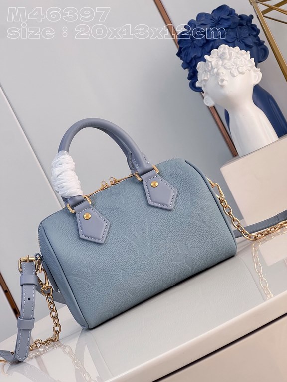 Exclusive M46397 Light Orchid Embossed 】From the new Dégradé collection, the Speedy Bandoulière 20 is a colorful take on the Monogram Empreinte embossed leather that will brighten up any outfit this season. The rolled To