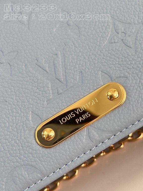 Exclusive M83233 Light Blue 】Crafted from soft grained Monogram Empreinte leather, this Wallet On Chain Lily is a compact flap pouch with a sharp rectangular silhouette and understated vintage styling that keeps essentia