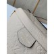 Top qualityM44812 white leather is Italy A grade leather is in the quality, hardware, fabrics, handmade, oil edge, A-grade production, the picture is consistent with the product, size 23x16x10CM