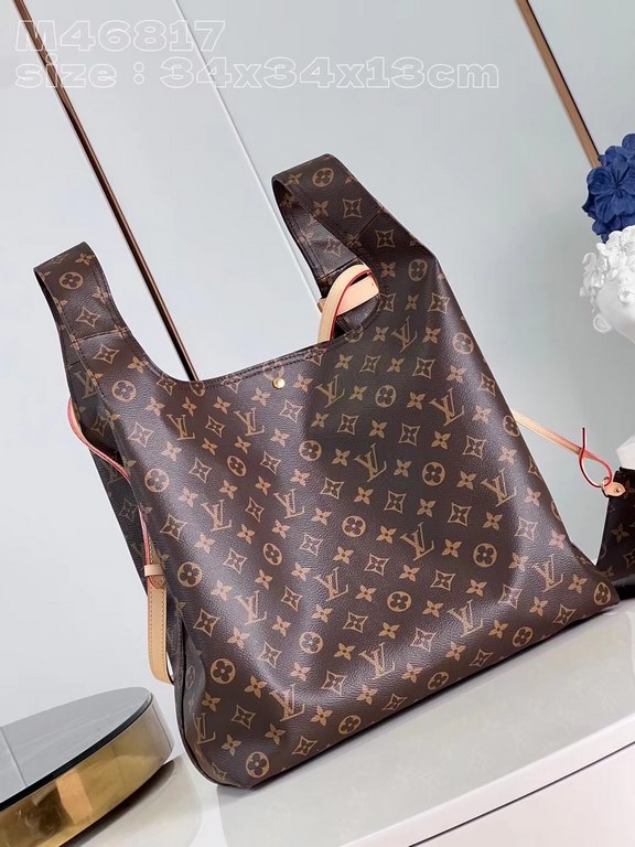 Exclusive M46817 】This large Atlantis bag is made from Monogram canvas and features an innovative shopper shape with an attention-grabbing LV monogram nameplate that emphasizes the brand's identity. The zippered interior