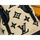 [Nano Bucket Handbag] m82418 wovenThis elegant iteration of the Nano Bucket is made from natural cotton with black leather trim and a black monogrammed combination pattern. This miniature bucket bag has two adjustable le