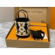 [Nano Bucket Handbag] m82418 wovenThis elegant iteration of the Nano Bucket is made from natural cotton with black leather trim and a black monogrammed combination pattern. This miniature bucket bag has two adjustable le