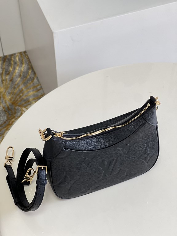 PremiumM46091 Black Embossed] M46002 This Bagatelle handbag is shaped in Monogram Empreinte soft grain leather, with a large embossed pattern in contrasting colors. The full leather embossed pea bag explores trendy carry