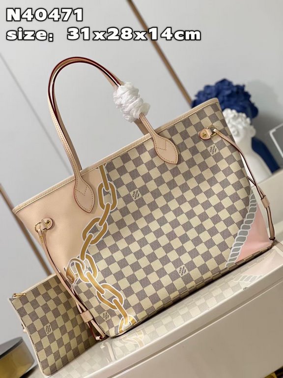 N40471 】This Neverfull medium bag is made from Damier Azur coated canvas and features a nautical print with rope and chain motifs, giving a new twist to the classic checkerboard pattern. Tighten or loosen the side straps