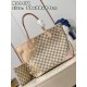 N40471 】This Neverfull medium bag is made from Damier Azur coated canvas and features a nautical print with rope and chain motifs, giving a new twist to the classic checkerboard pattern. Tighten or loosen the side straps