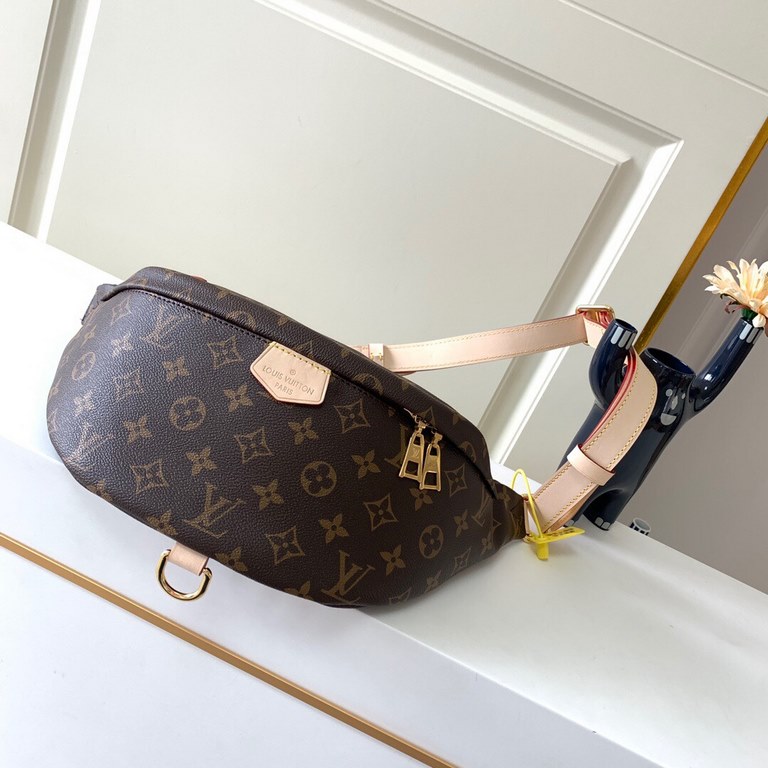 TopM43644 BUMBAG Waist bag Tailored in classic Monogram canvas with Louis Vuitton Paris leather label, this waist bag adds a purely chic and casual touch to a sporty look. It can be used as a fanny pack or carried on the