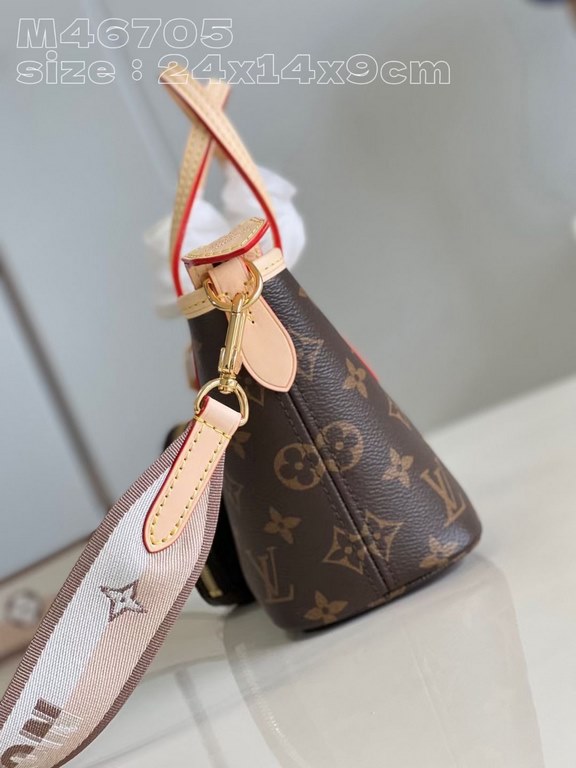 M46705 】This Neverfull BB bag combines classic design with iconic details. Crafted from Damier Ebene canvas, it features a colorful fabric lining and cowhide trims for a roomy but not bulky look. The sides are cinched fo