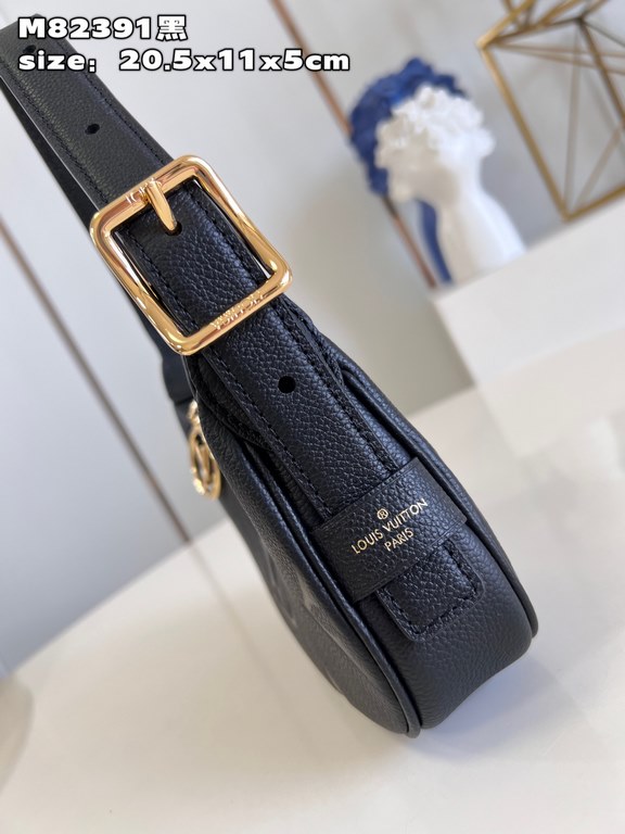 Exclusive M82391 Black] The Mini Moon is crafted from supple Monogram Empreinte embossed leather, with eye-catching details such as the LV Circle logo on the zipper closure reflecting its jewel-like brilliance. The on-tr