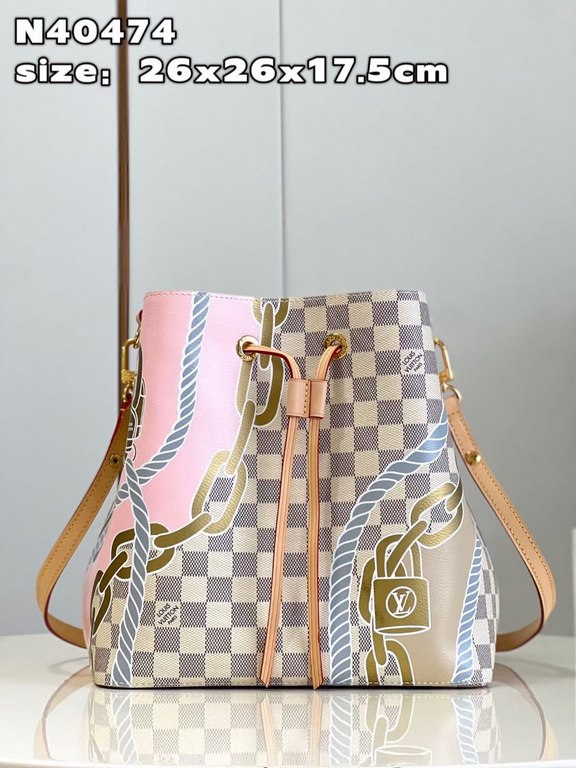 N40474 】This medium NéoNoé bag is made of Damier Azur canvas and features a nautical print of ropes and chains for a summery look. The zippered interior pocket keeps your essentials safe, while the adjustable shoulder st