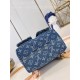 M46836 】The Venice shoulder bag is made of Monogram Denim denim canvas woven from certified cotton and sandwashed to accentuate the sharp lines. Size 21-12-23