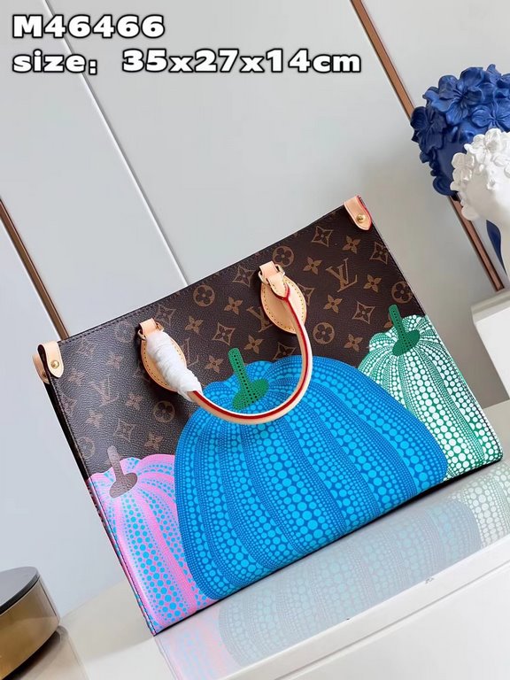 M46466 From the new Louis Vuitton x Yayoi Kusama collaboration, the LV x YK OnTheGo Medium Bag explores the pumpkin as a symbol of warmth in the eyes of the renowned Japanese artist. Yayoi Kusama's signature polka dots d