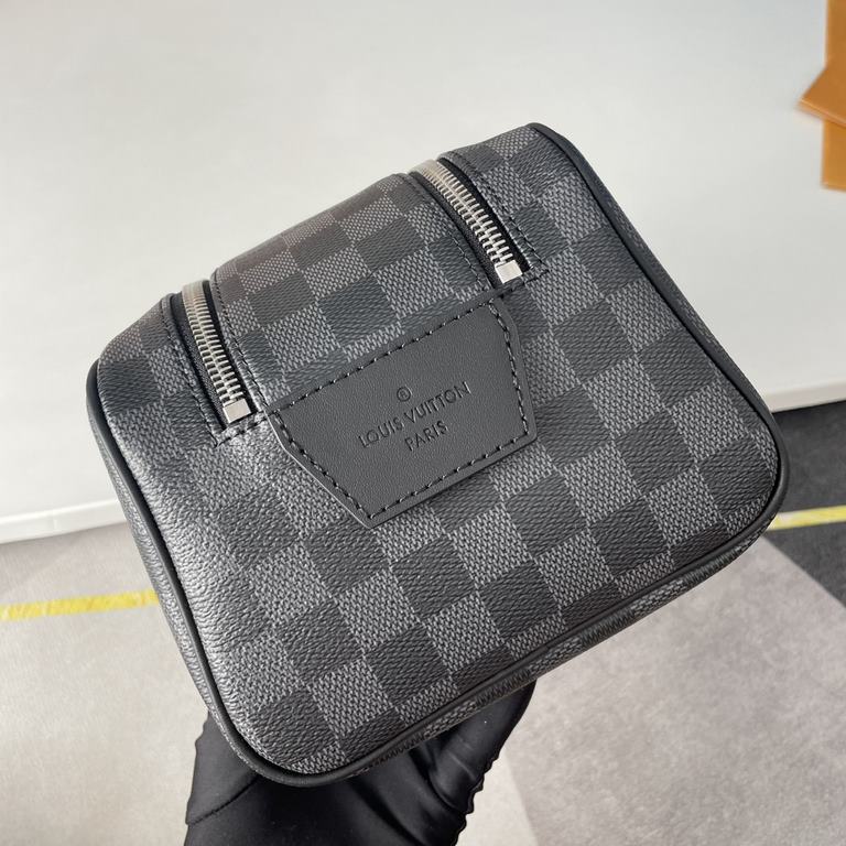 Top    Overseas Original N47528 Exclusive Photographs! The Dopp Toiletry Bag is a tough design in classic Damier Graphite canvas with cowhide trim and double zippers that conceal plenty of interior space for toiletries a