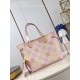 Exclusive N40668 】This Neverfull medium bag is made of Damier Giant canvas in pastel shades, the same material that shapes the interior's detachable zippered coin pocket. Relax the side straps to transform the compact si