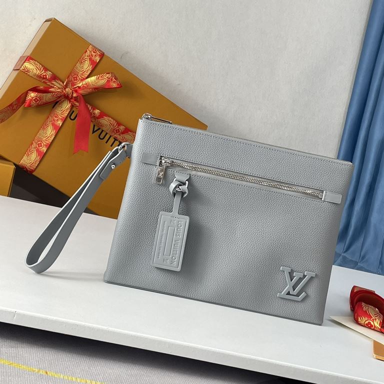 Top    Overseas Original M69837 Gray Exclusive Actual! The new LV Aerogram clutch is a restrained design with an on-trend flair. The soft, supple cowhide leather resembles an old-fashioned airline letterhead, while the m