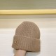 Lv official website knit capVery versatile Men and women universal pro can look at the details, neat workmanship Breathable and comfortable, using imported wool material! Hipster must have!