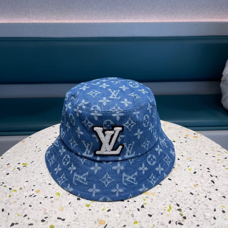 Lv embroidered lettering patchwork washed denim embroidered fisherman hatWashed denim color, show the same model, soft and comfortable fabricsHundreds of casual models, closed eyes into!