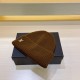 Lv official website knit capVery versatile Men and women universal pro can look at the details, neat workmanship Breathable and comfortable, using imported wool material! Hipster must have!