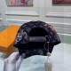 LV Louis Vuitton baseball cap.With box cloth bag, LV Louis Vuitton new original single baseball cap, animal silkscreen, 11 open mold customized, original silkscreen satin fabric   head layer cowhide, fashionable and hand