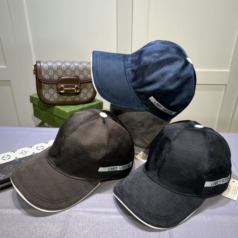 LV (Louis Vuitton) new original single baseball cap, 11 open mold customized, original printed satin fabric   counter plaid leather, meticulous and perfect workmanship, awesome quality, base head circumference 56, patch 