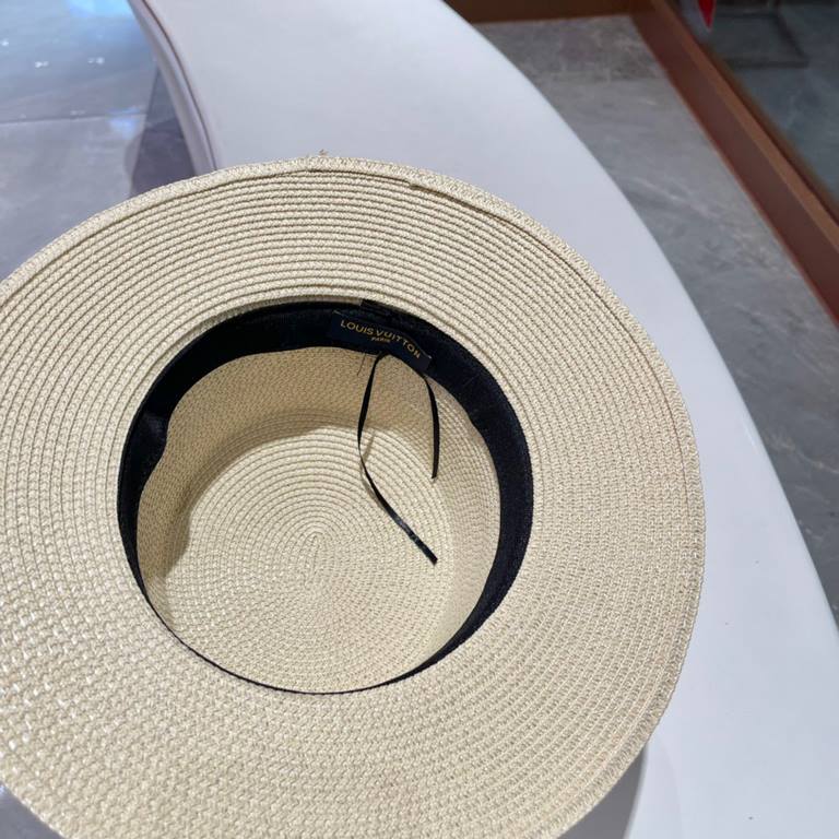 LV flat cap  flat straw hat  straw hat beach hat