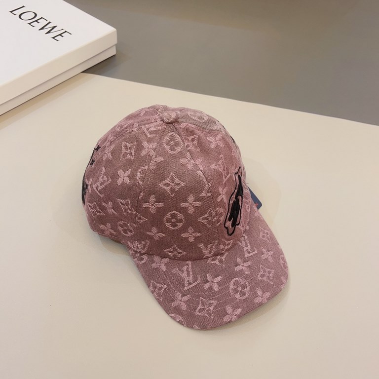 The Louis Vuitton LV  Bleached Cowboy Hat combines a sporty design with original cartoon pattern embroidery. The timeless style with a six-section crown is crafted from stonewashed cotton with aged detailing to emphasize