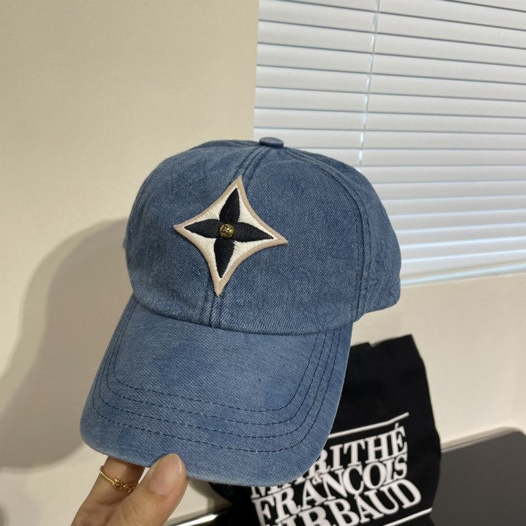 LV Louis Vuitton new denim embroidered baseball capHot technology upgrades, washed cowboy style street style fullMore in line with the style of the current fashion little brother and sister, airport street shooting super