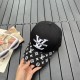 Classic Quotes LouiVuittonLV  Counter new Louis Vuitton Home Embroidered Baseball Caps, Simple and Generous Men and women universal sun hat.