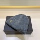 Lv official website knit capVery versatile Men and women universal pro can look at the details, neat workmanship Breathable and comfortable, using imported wool material! Hipster must have!